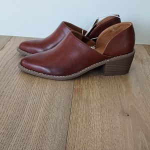 Universal Thread Womens SIZE 8 Rylie Cut Out Ankle Bootie Cognac NEW